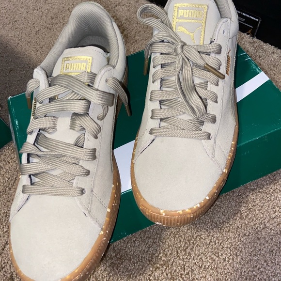 puma shoes - Picture 4 of 5